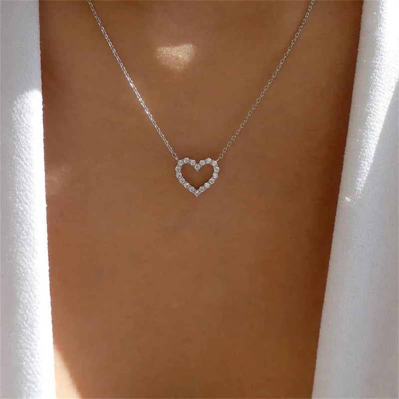 Kpop Crystal Hollow Love Pendant Necklace – Romantic & Trendy