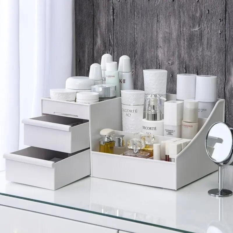 Sleek White Makeup Storage – Drawer Organizer for a Tidy Space!