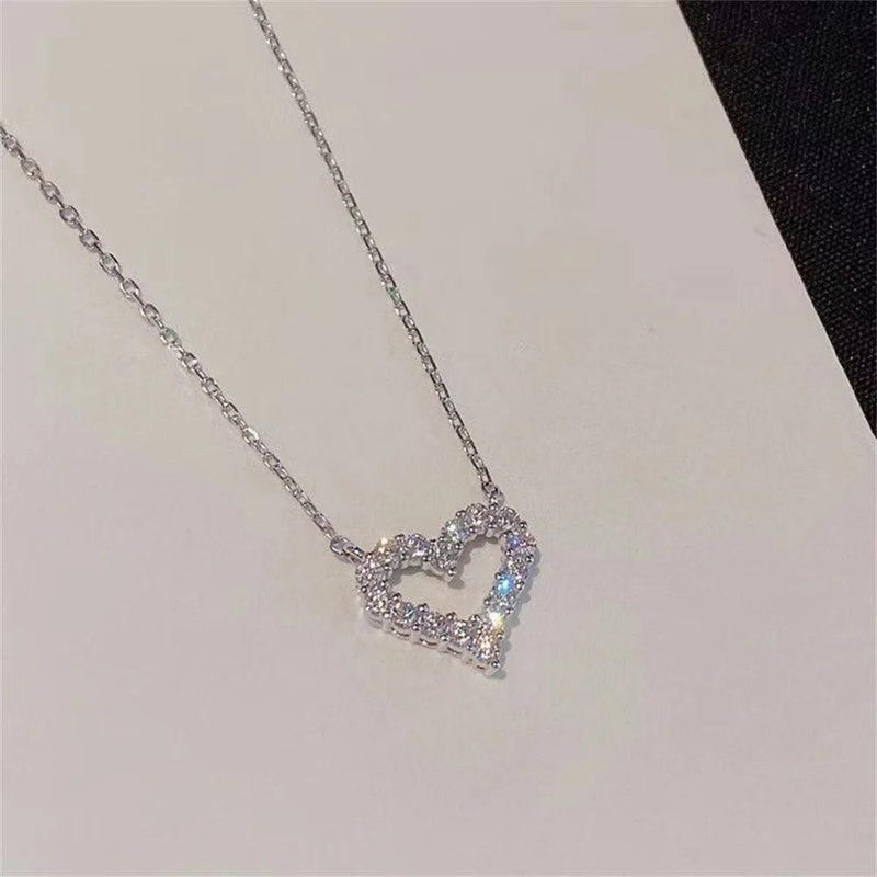 Kpop Crystal Hollow Love Pendant Necklace – Romantic & Trendy