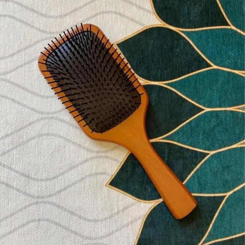 High-Grade Wooden Comb – Gentle on Hair, Perfect for Hair Loss Prevention!