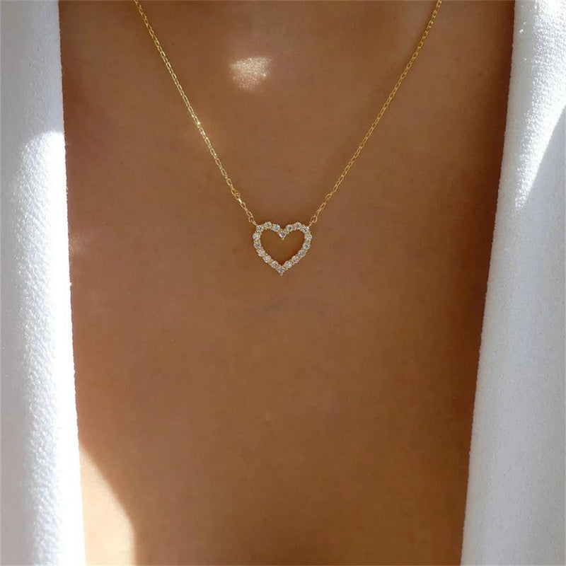 Kpop Crystal Hollow Love Pendant Necklace – Romantic & Trendy